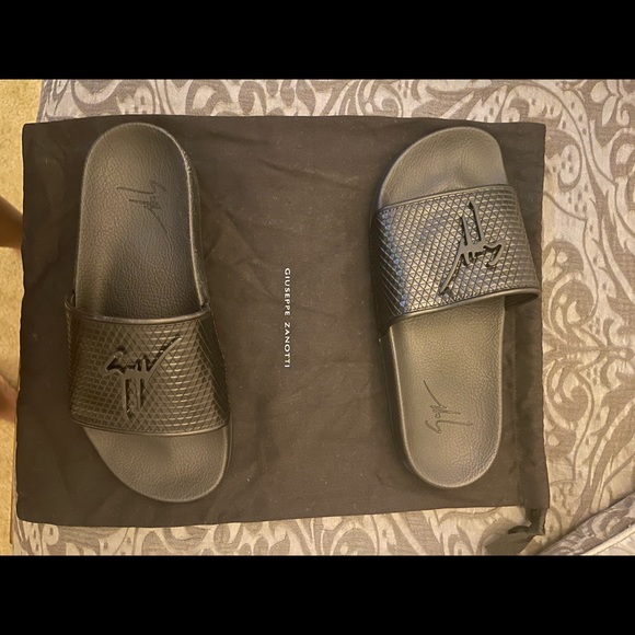 Giuseppe Zanotti Brett slides. Only worn once. - Picture 5 of 6